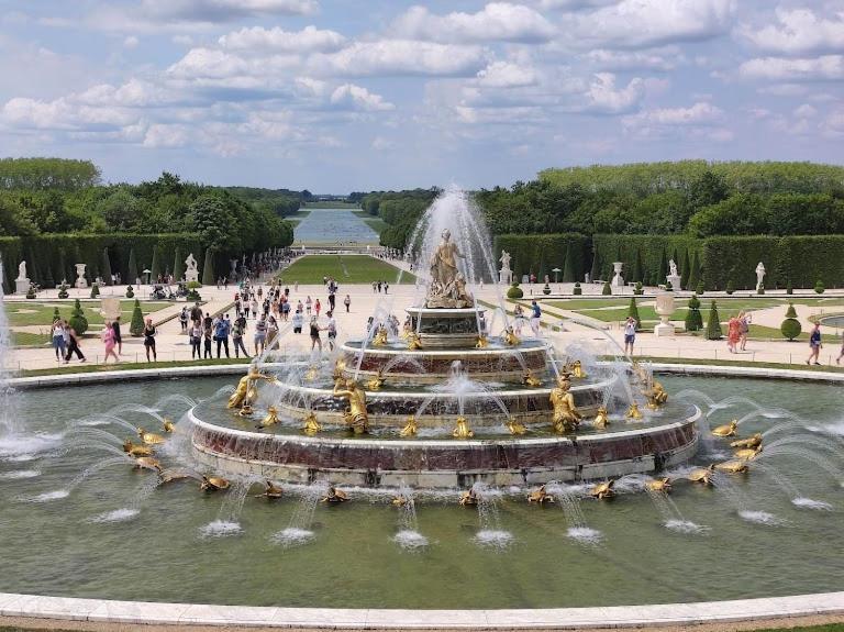 Appart A Versailles, 2 A 4 Pers, Avec Parking Luaran gambar